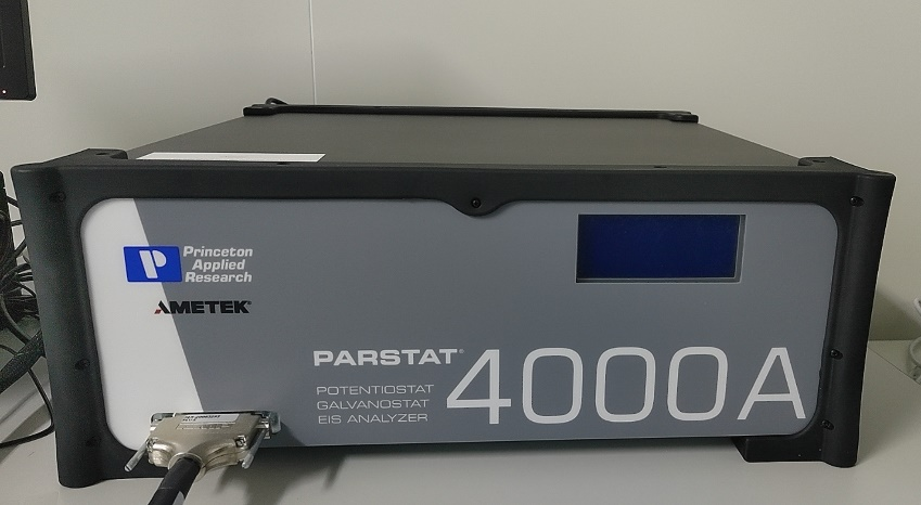 電化學(xué)綜合測(cè)試儀