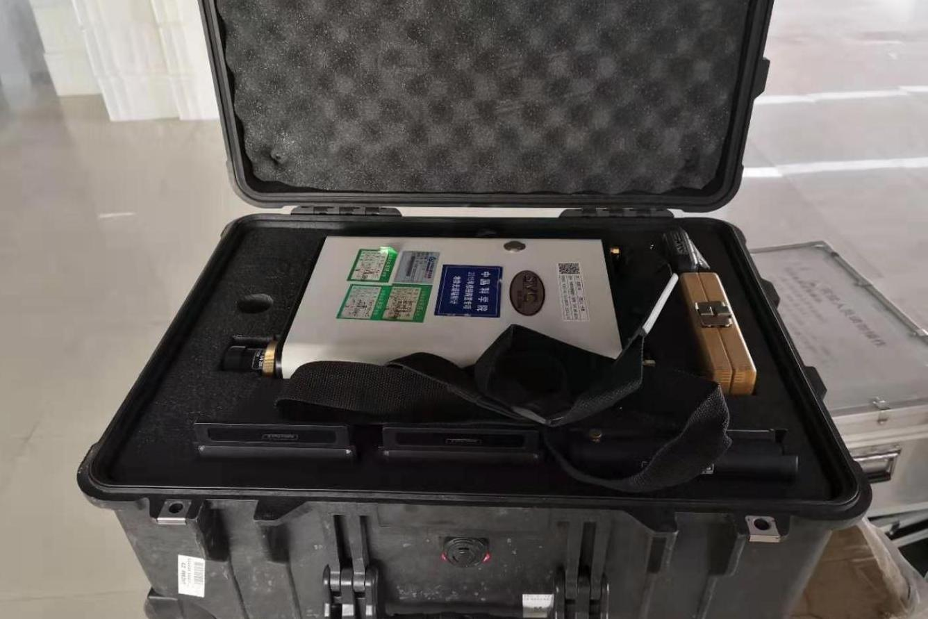 地物光譜輻射計